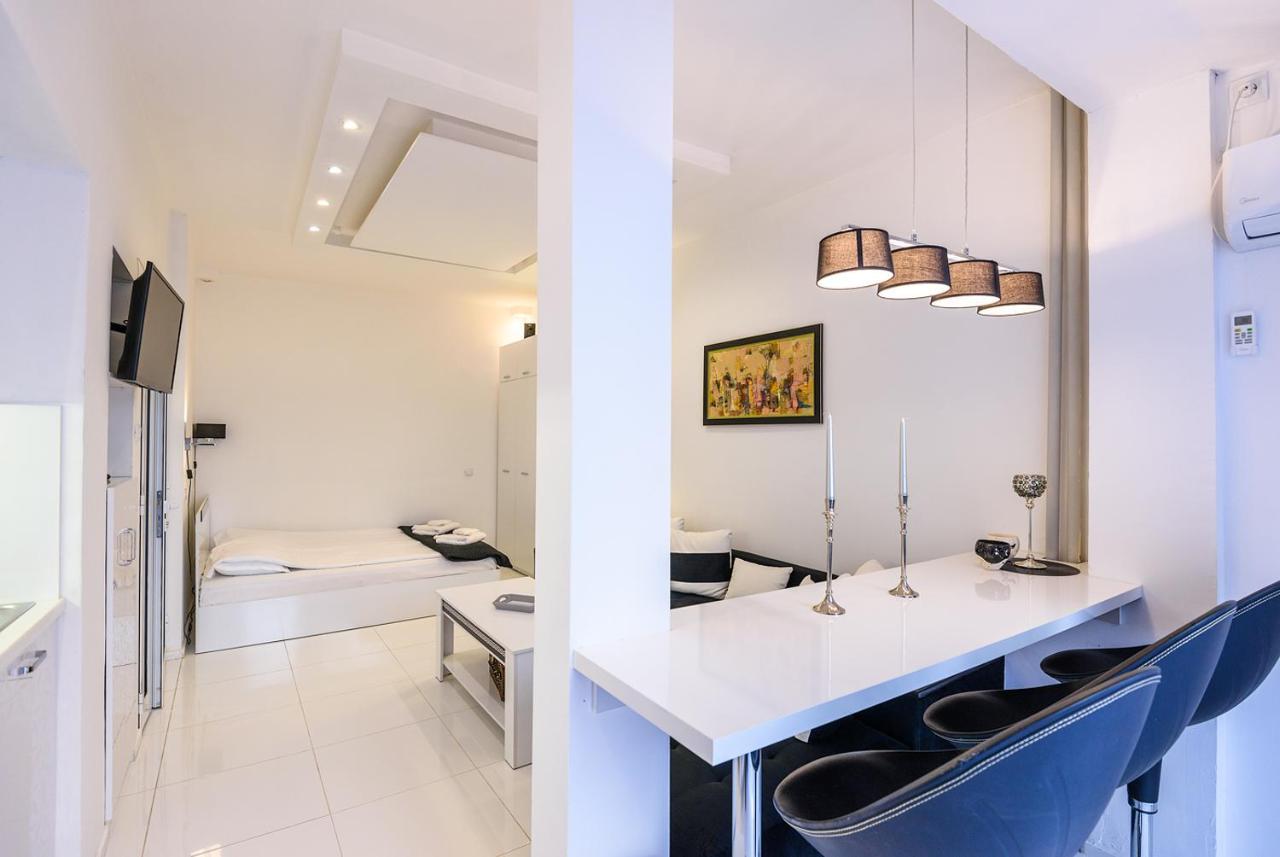 Zero-Waste Studio Apartment In Central Σόφια Εξωτερικό φωτογραφία